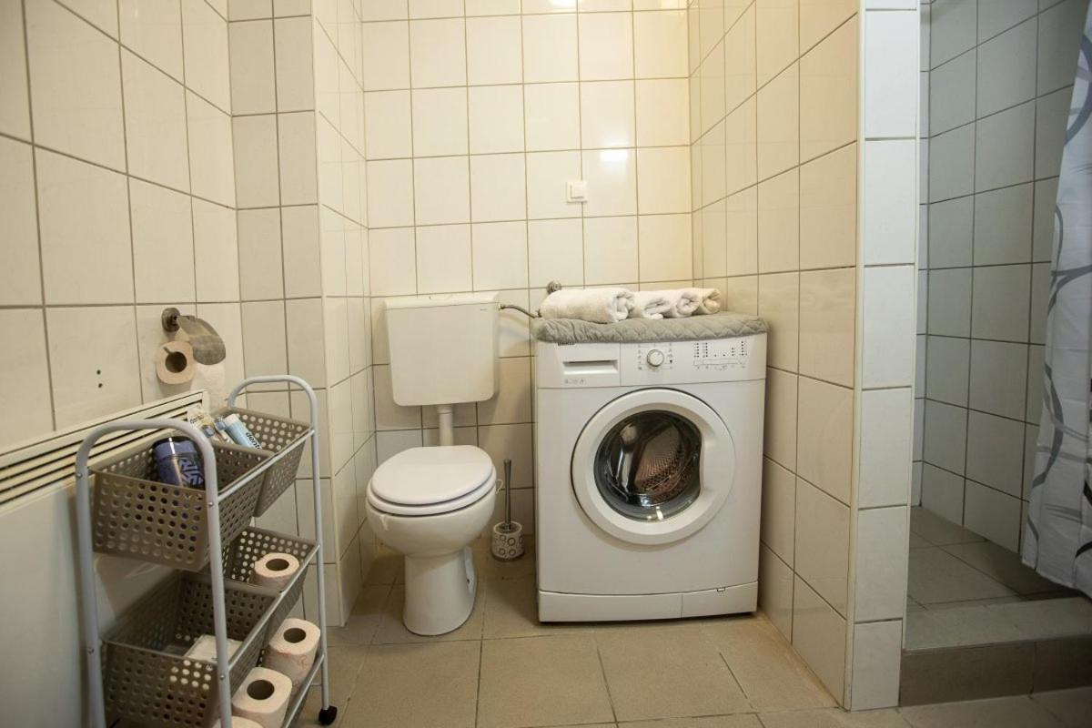 Maribor City Center Minidorm Apartment Екстер'єр фото